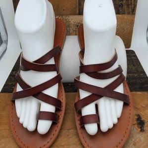 MOSSIMO (not available anymore) from Target criss crossed sandals in brown, sz 7